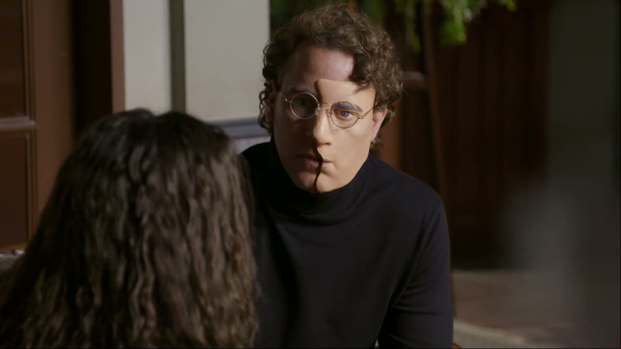 Capítulo 33: Luis e Isauro se unen para lastimar a Marina