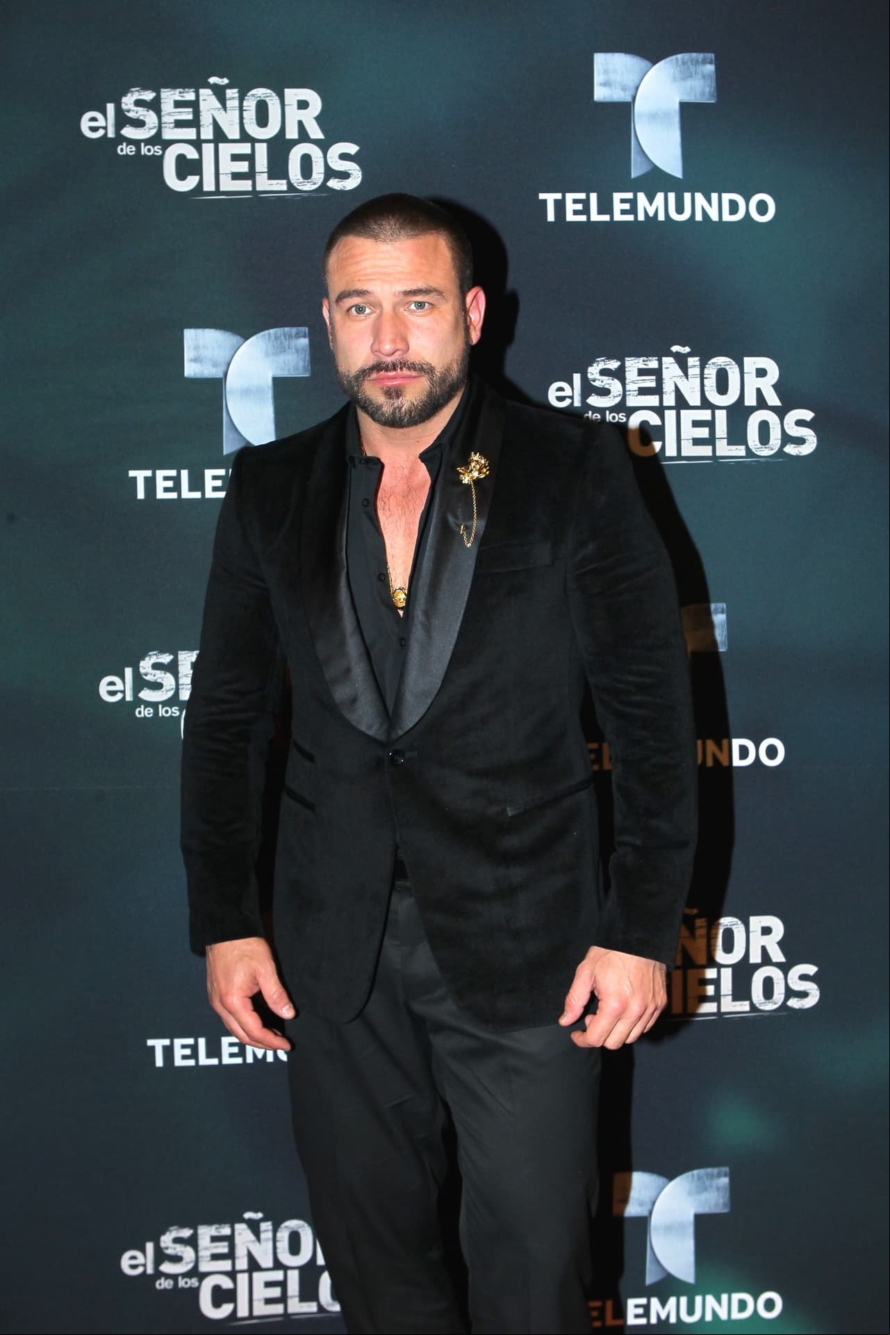 Rafael Amaya aparece en redes sociales y fans lo defienden de quienes dicen ‘tiene kilos de más’