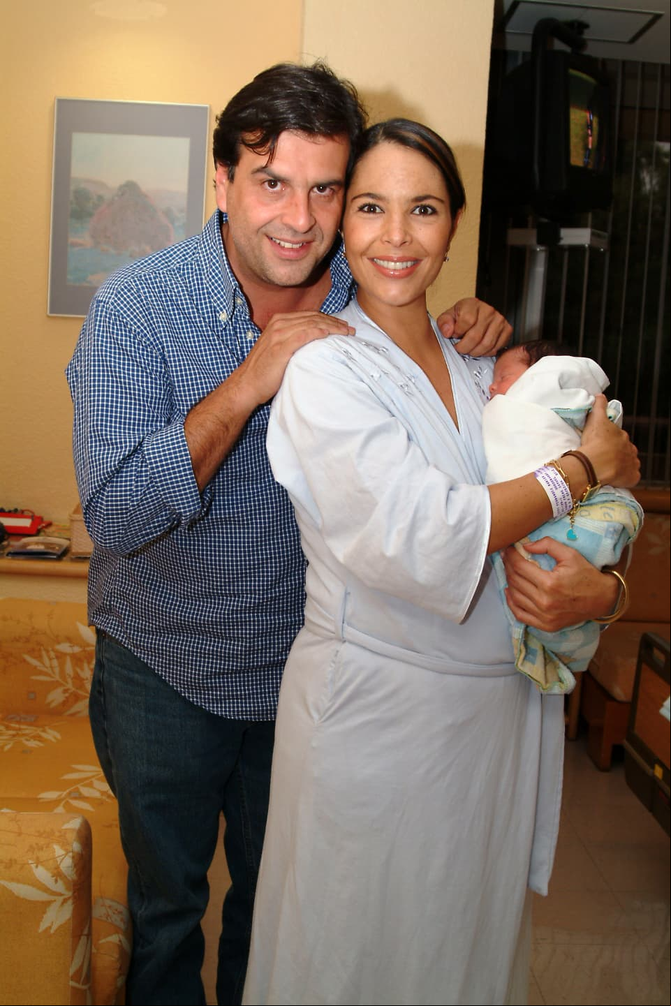 Poco más de dos años después, el 19 de enero de 2002, nacería Paula Fernández Levy, la primogénita de la pareja.