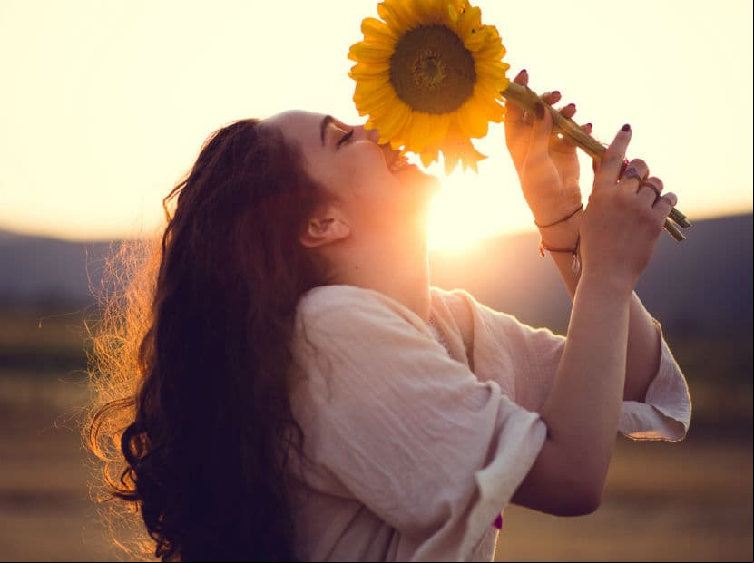 Virgo. Los girasoles son brillantes y terrenales, igual que el alma de tu mamá que agradecerá estas flores.