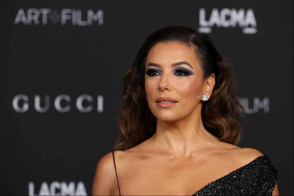 La actriz tiene mucho acercamiento a la cultura mexicana, pues su marido es Pepe Bastón, quien trabajó muchos años en Televisa.