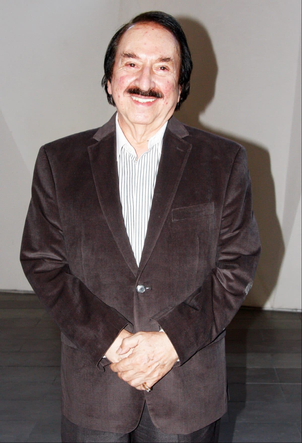 Un tumor fue lo que le arrebató la vida a Arturo Castro, compositor y fundador de Los Hermanos Castro, el 13 de marzo.
