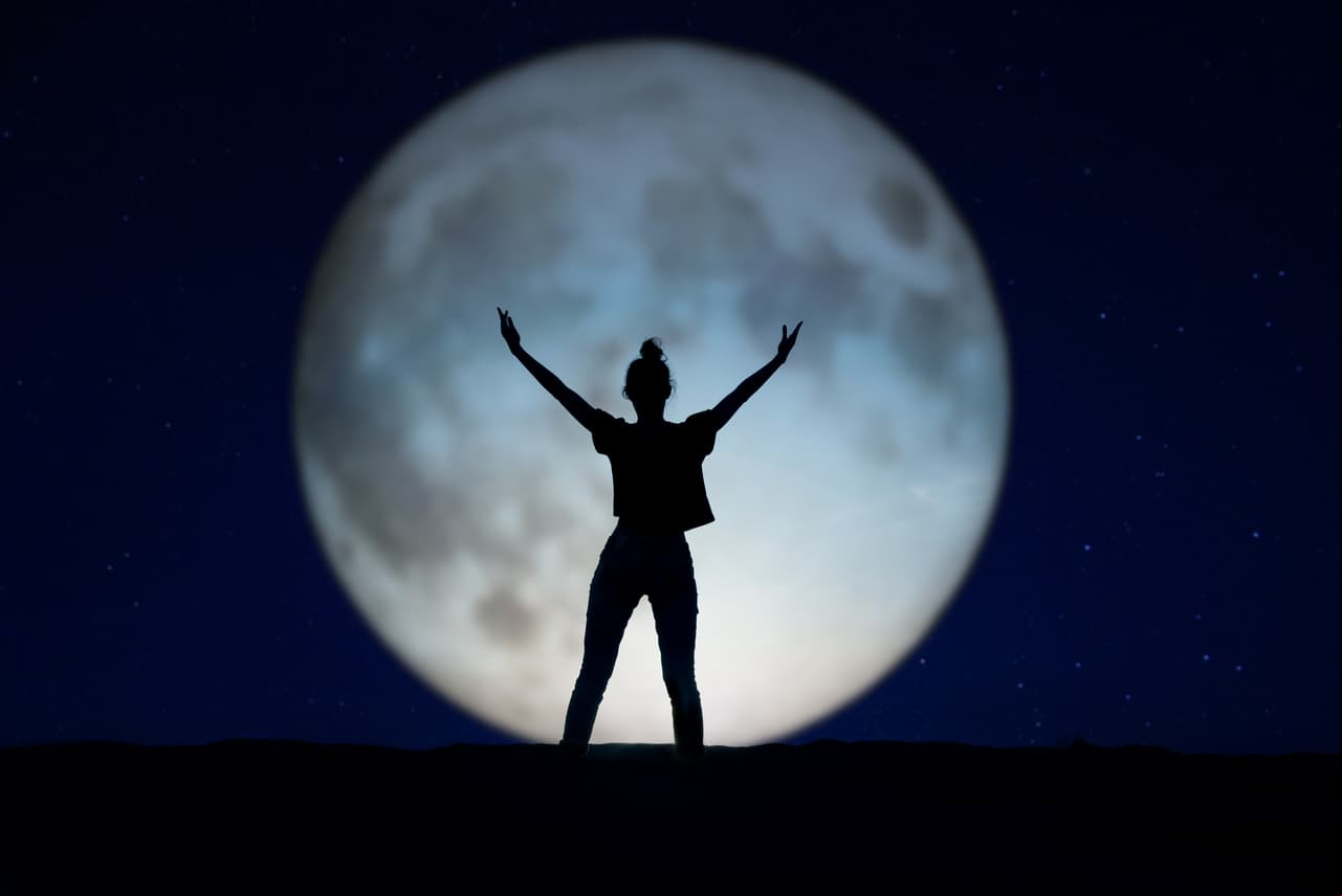 La luna llena de octubre favorece a estos signos zodiacales