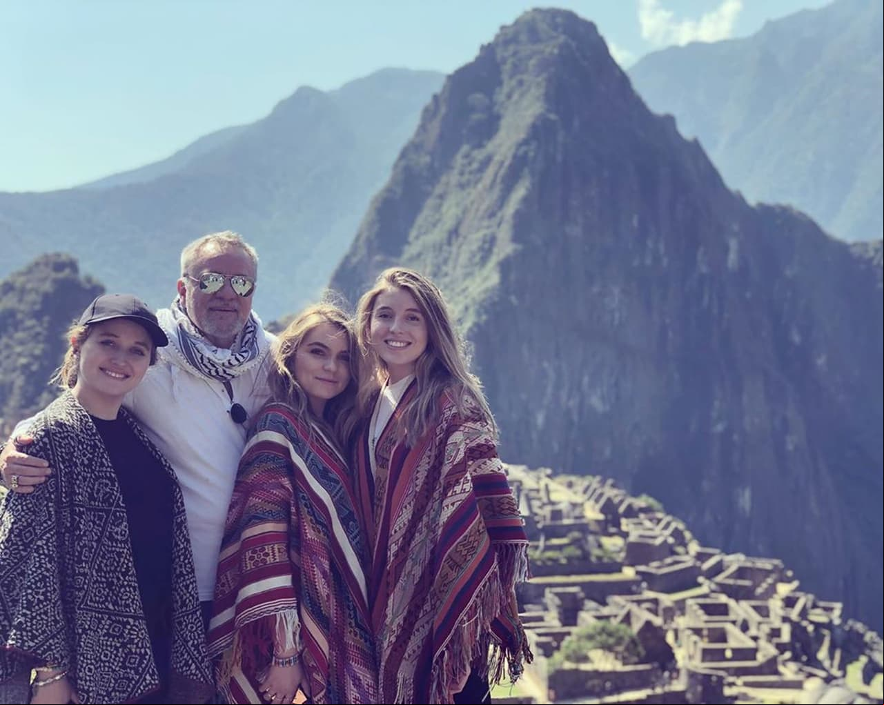 José Alberto Castro habla de los novios de sus hijas: “No me tienen que caer bien”