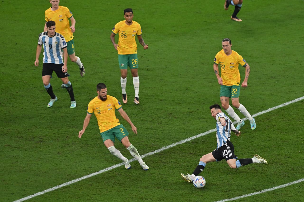 Argentina cumple con las expectativas y avanz a Cuartos de Final tras derrotar a Australia.