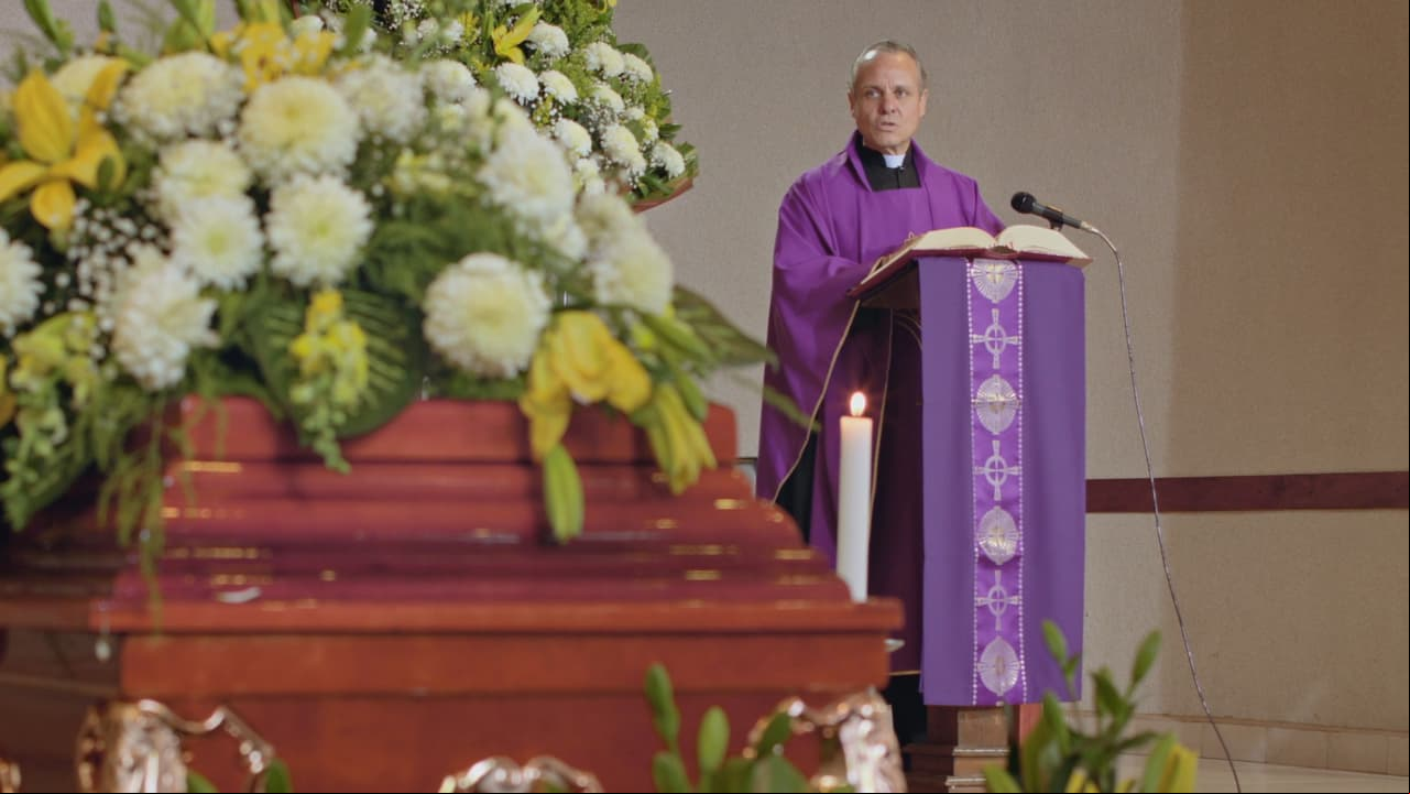 Rubén Cerda fue el sacerdote que ofició la misa de cuerpo presente de Alma.