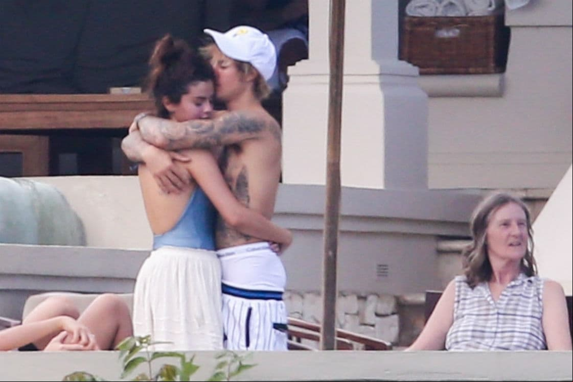 Justin Bieber y Selena Gomez aprovecharon su estancia en Jamaica para disfrutar de unos días donde derramaron miel.