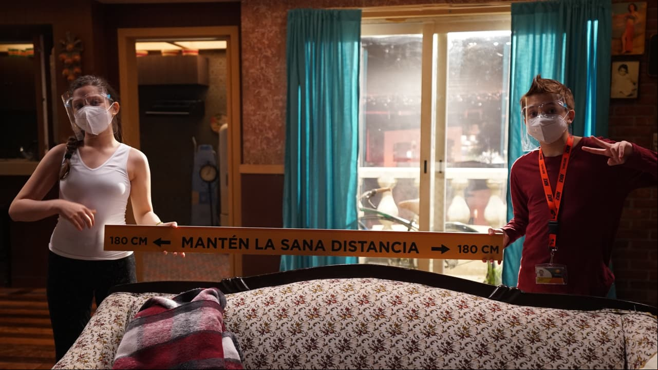Es así como 'Victoria' y 'Justito' muestran Su Sana Distancia.