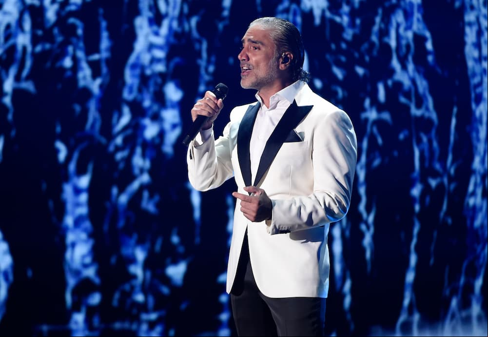Ex de Luis Miguel y Alejandro Fernández son captados de fiesta