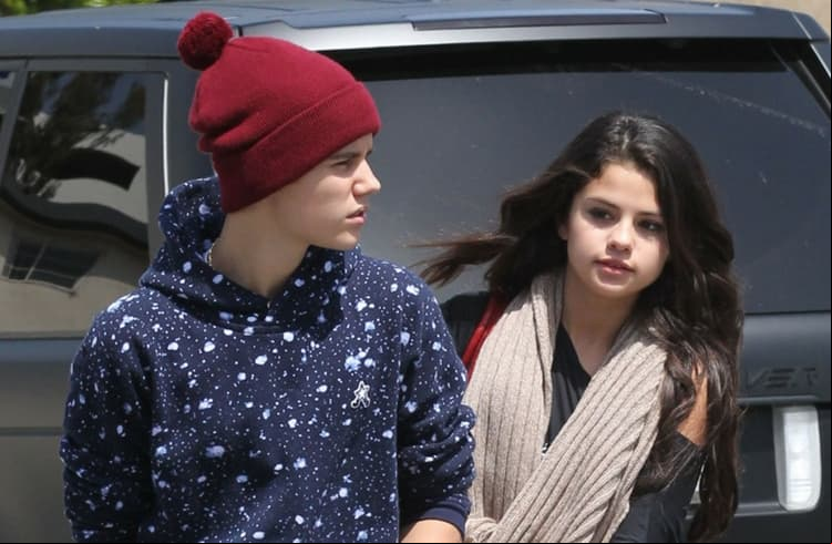 Justin Bieber y Selena Gomez disfrutan de un ¿romántico desayuno?