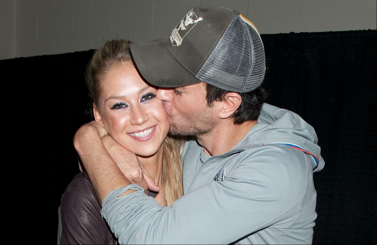 Discreto pero picoso el amor de Enrique Iglesias y Anna Kournikova