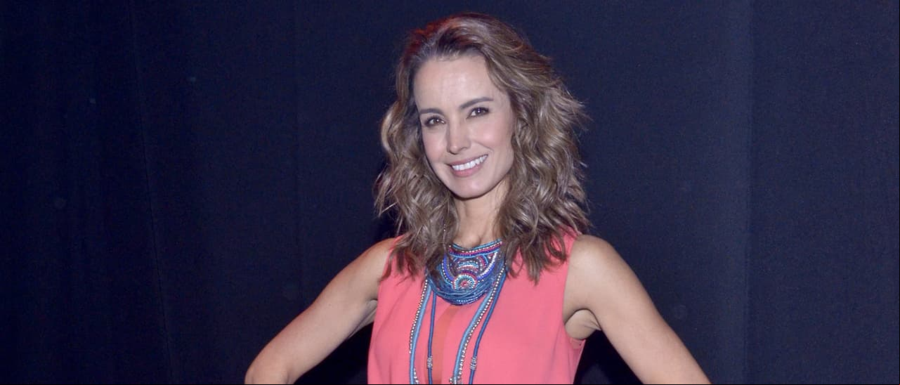 Alejandra Barros en la presentación de la telenovela 'Y Mañana Será Otro Día'