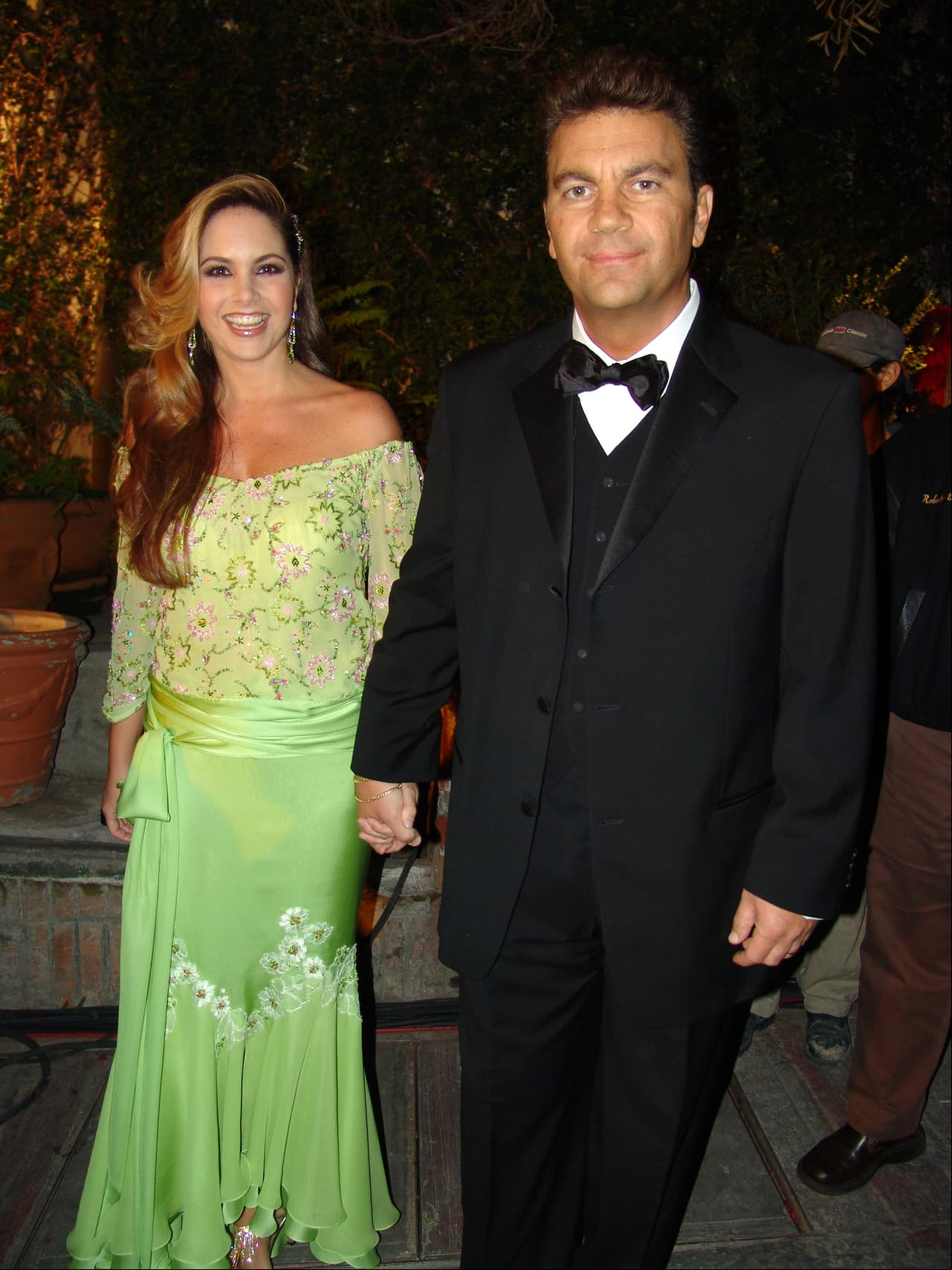 Lucero y Manuel Mijares se casaron en el Colegio de las Vizcaínas en México el 18 de enero de 1997. Su relación era un cuento de hadas, hasta marzo de 2011 cuando anunciaron mediante un comunicado su separación. La pareja afirmó que todo se dio en los mejores términos y que mantenían una estrecha relación por sus hijos José Manuel y Lucerito.