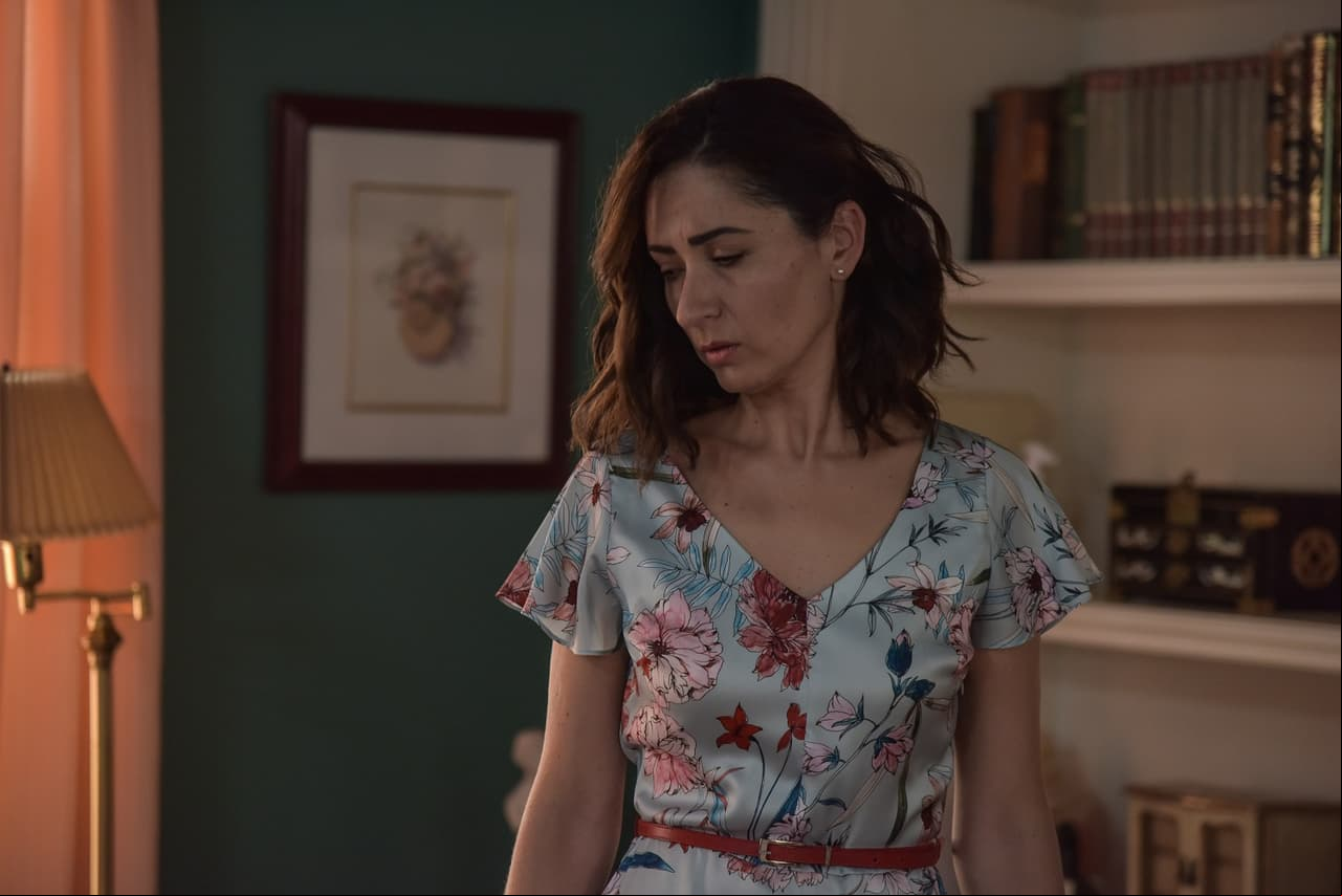 Actualmente, Claudia forma parte del elenco de la telenovela ‘Quererlo Todo’, que se transmite de lunes a viernes por Las Estrellas a las 3:30 de la tarde. En esta historia protagonizada por Michelle Renaud y Danilo Carrera encarna a ‘Luisa’, una humilde mujer que se enamora del hombre equivocado.