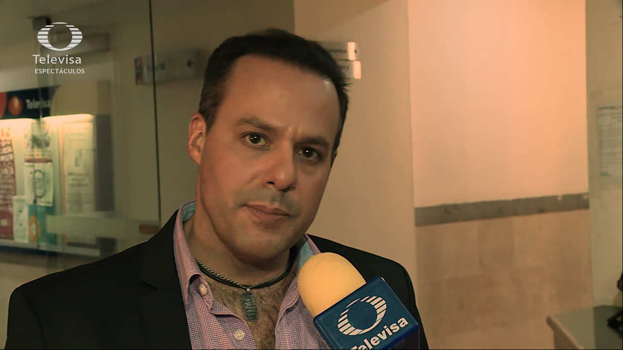 José Joel preocupado por el estado de salud de su padre José José