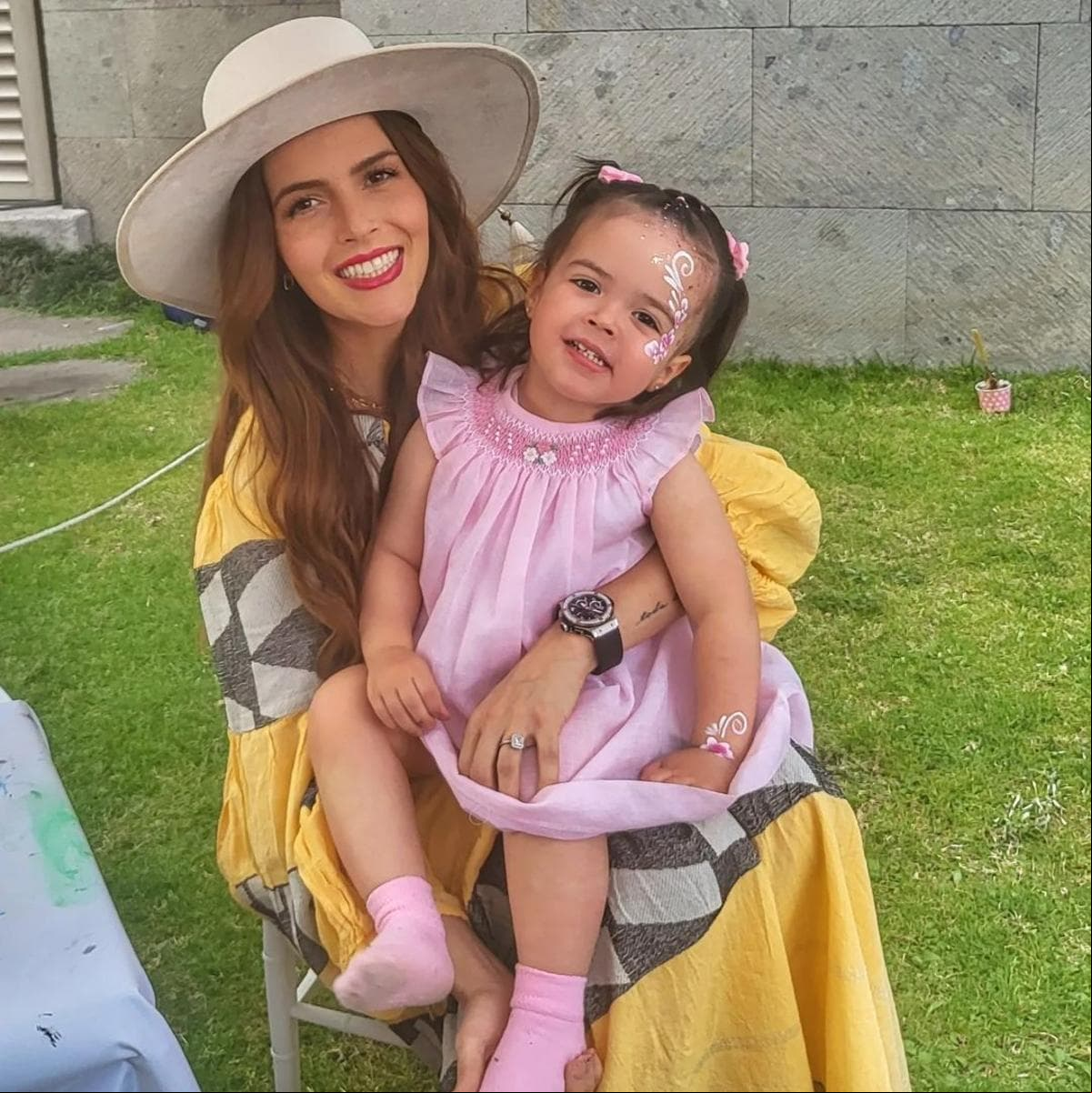 Claudia Álvarez organiza tremenda fiesta por cumpleaños de su hija