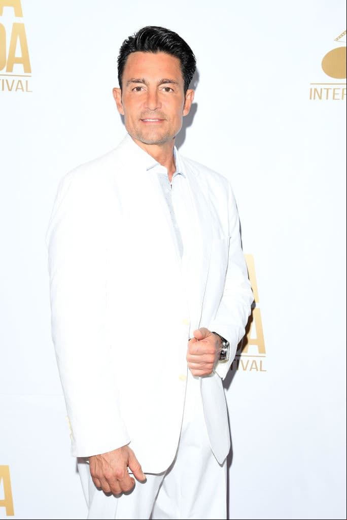 Actualmente, Fernando Colunga se encuentra retirado de la pantalla y se alejó de la vida pública, además, de no tener redes sociales. Este año hizo una aparición en la alfombra roja del Festival de Cine de Cana Dorada, en República Dominicana.