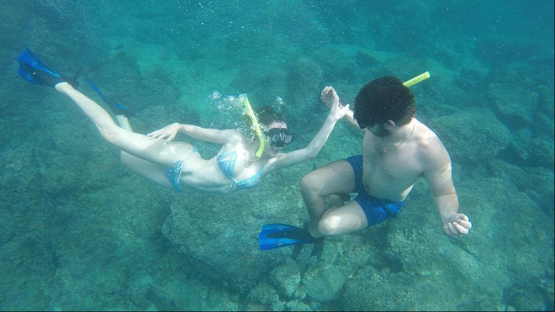 La famosa disfrutó bajo el mar en bikini