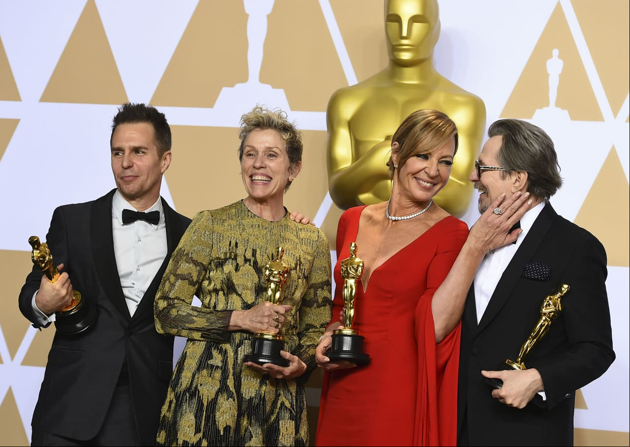 Sam Rockwell, s McDormand, Allison Janney y Gary Oldman fueron los ganadores del Óscar en las categorías de Actor de Reparto, Mejor Actriz, Actriz de Reparto y Mejor Actor, respectivamente.