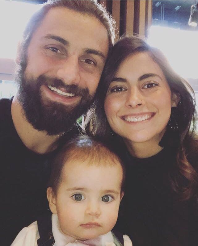 Por su parte, Julio, el mayor de los tres, y quien es padrino de bautizo del pequeño Marcelo, aún no tiene hijos.