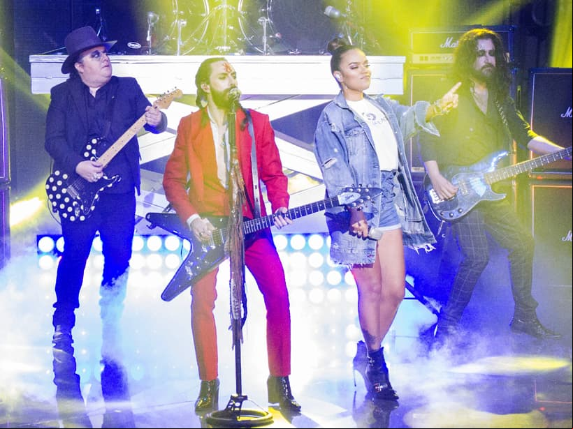Los cantantes unieron sus voces para crear el tema 'Caballero', una fusión de reggateón con rock y que ha sido todo un éxito.