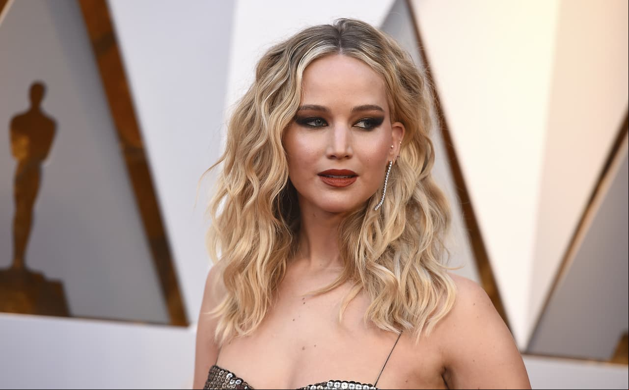 Jennifer Lawrence en la alfombra roja de los Premios Óscar