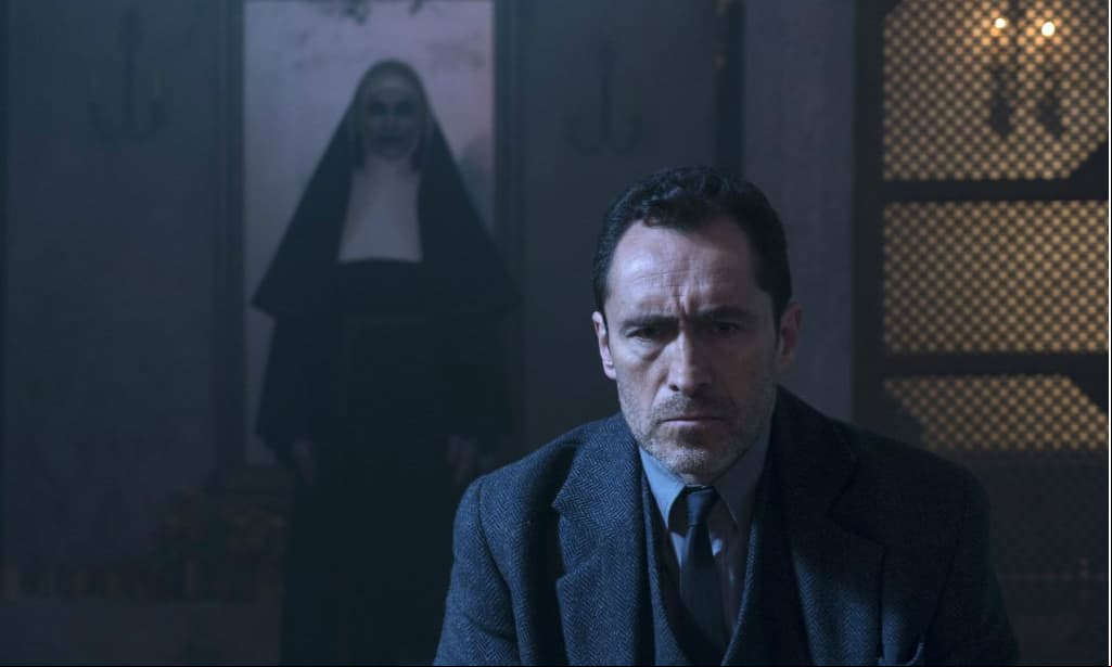Demián Bichir en la película 'La Monja'