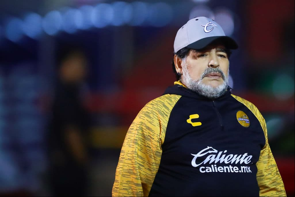 Mientras que con Valeria Sabalaín dio vida a Jana. Maradona conoció a su hija a mediados de 2013, cuando la joven acudió junto a su madre a un gimnasio para ver de cerca a su padre.