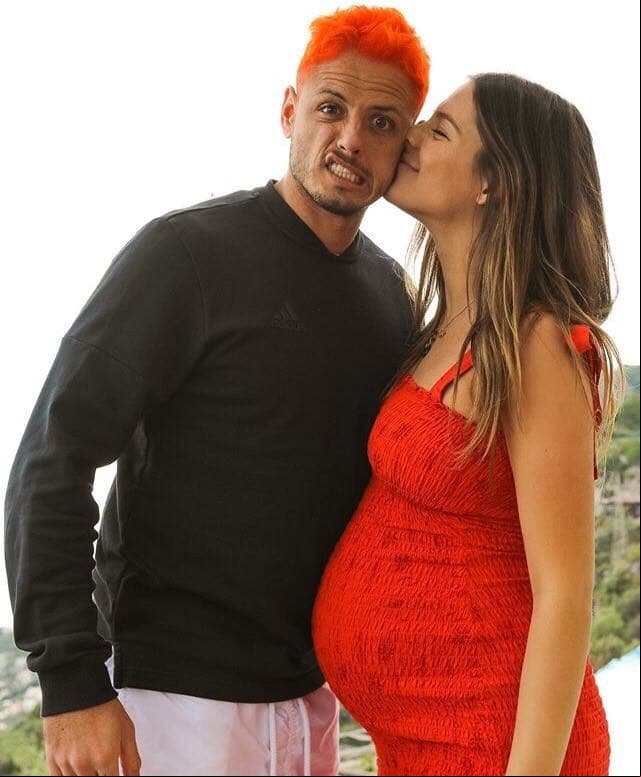 A partir de ese momento, tanto Hernández como Kohan no dejaron de compartir tiernos momentos en la espera de su primer hijo, del cual revelarían el sexo en marzo de 2019.