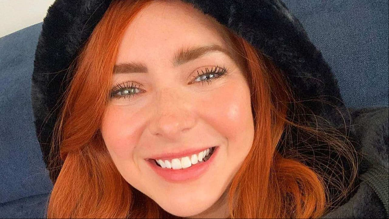 Ariadne Díaz presume su espectacular árbol de Navidad con esferas de Disney