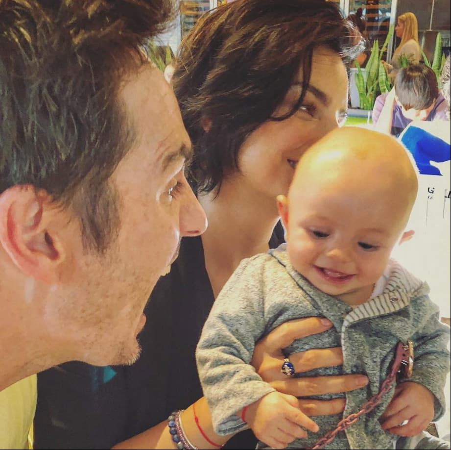 Aislinn comparte tierna foto de Kailani