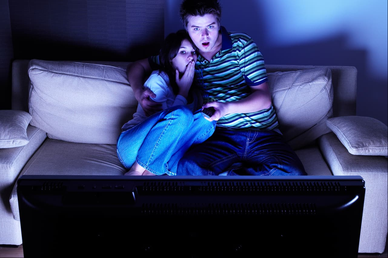 ¿Qué tal un maratón de películas de terror?