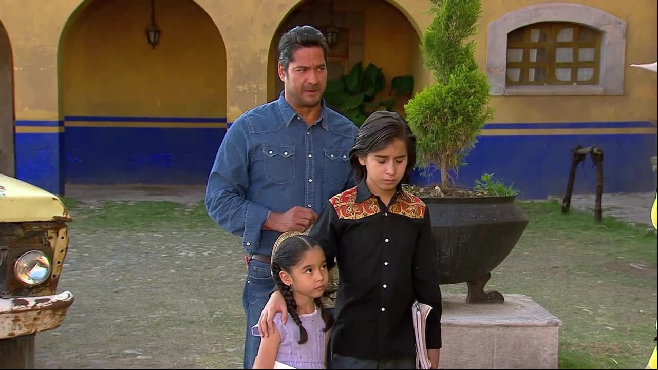 Este último dio vida a 'Chuy', integrante de la familia 'Granados', quienes, gracias a la unión y el gran amor que se tienen unos a otros, logran salir adelante, pese a las dificultades.