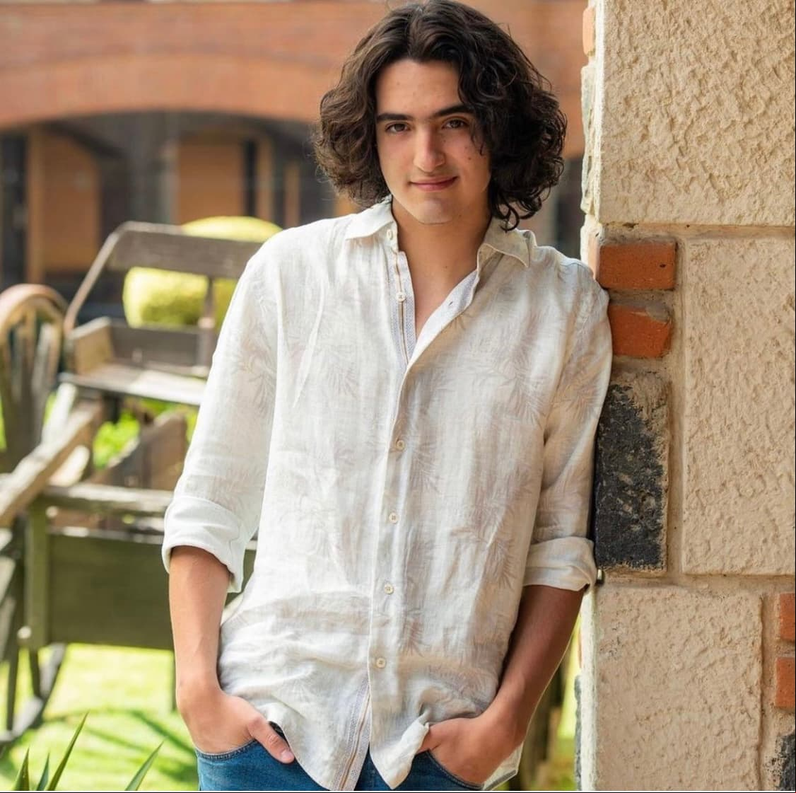 En el papel de 'Adriano', Poza se unirá a la telenovela 'Fuego Ardiente' del productor Carlos Moreno, cuyo elenco principal está conformado por Marian Torre, Carlos Ferro, Kuno Becker, Claudia Martín, José María de Tavira y Fernando Ciangherotti, entre tantos más. Espérala próximamente por la pantalla de Las Estrellas.