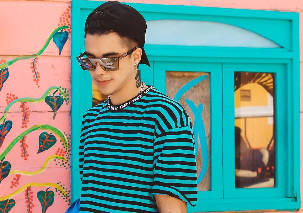 Mario Bautista supera el 'mal de amores' a ritmo de reguetón