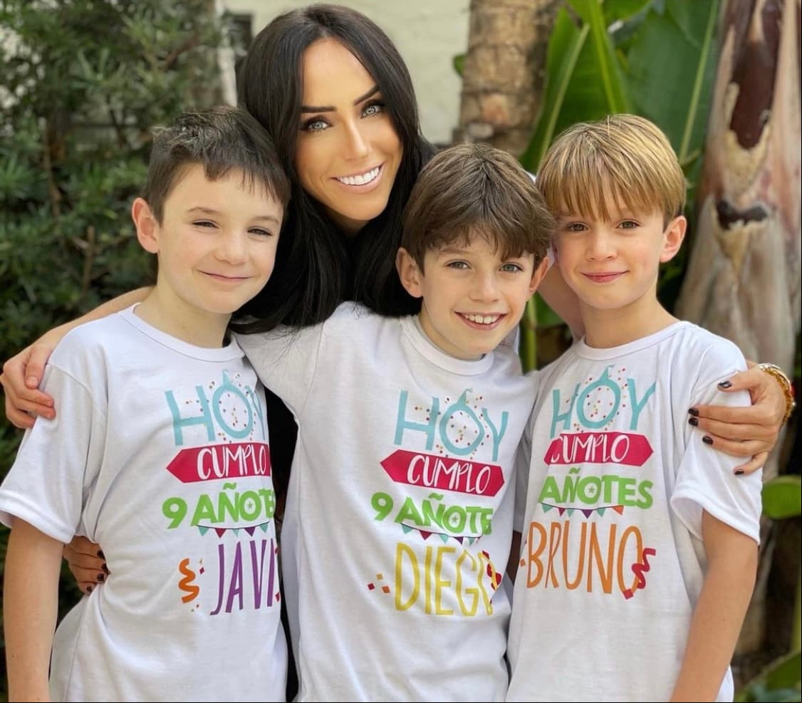 Con una íntima fiesta familiar, Inés Gómez Mont celebró el cumpleaños nueve de sus triates, el pasado lunes 18 de enero. A continuación, te mostramos las fotos que la conductora compartió en su cuenta oficial de Instagram.