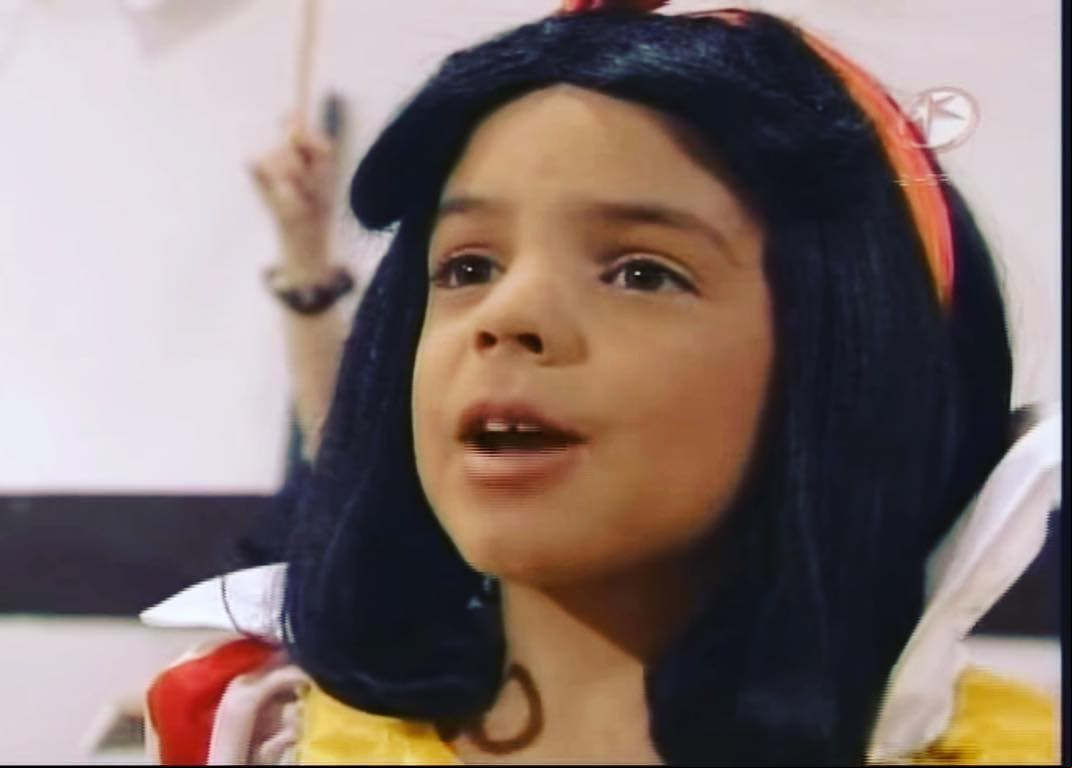 Ese mismo año, realizó actuaciones especiales para ‘XHDRBZ’, producción de su padre Eugenio Derbez.