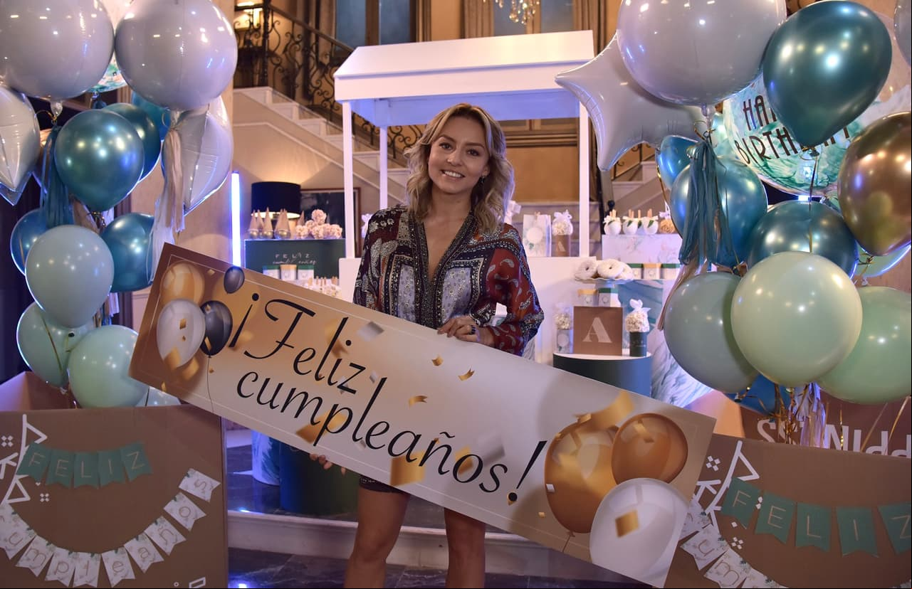 Imperio de Mentiras celebra el cumpleaños de Angelique Boyer