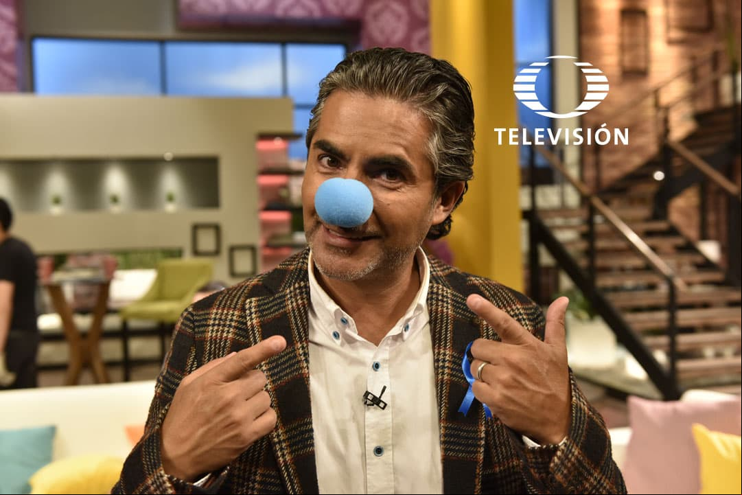 El Trastorno del Espectro Autista (TEA), o comúnmente llamado “autismo”, es una condición que se manifiesta en los primeros tres años de vida y que se caracteriza por alteraciones en la interacción social, comunicación verbal y no verbal, y conductas restrictivas y repetitivas.
