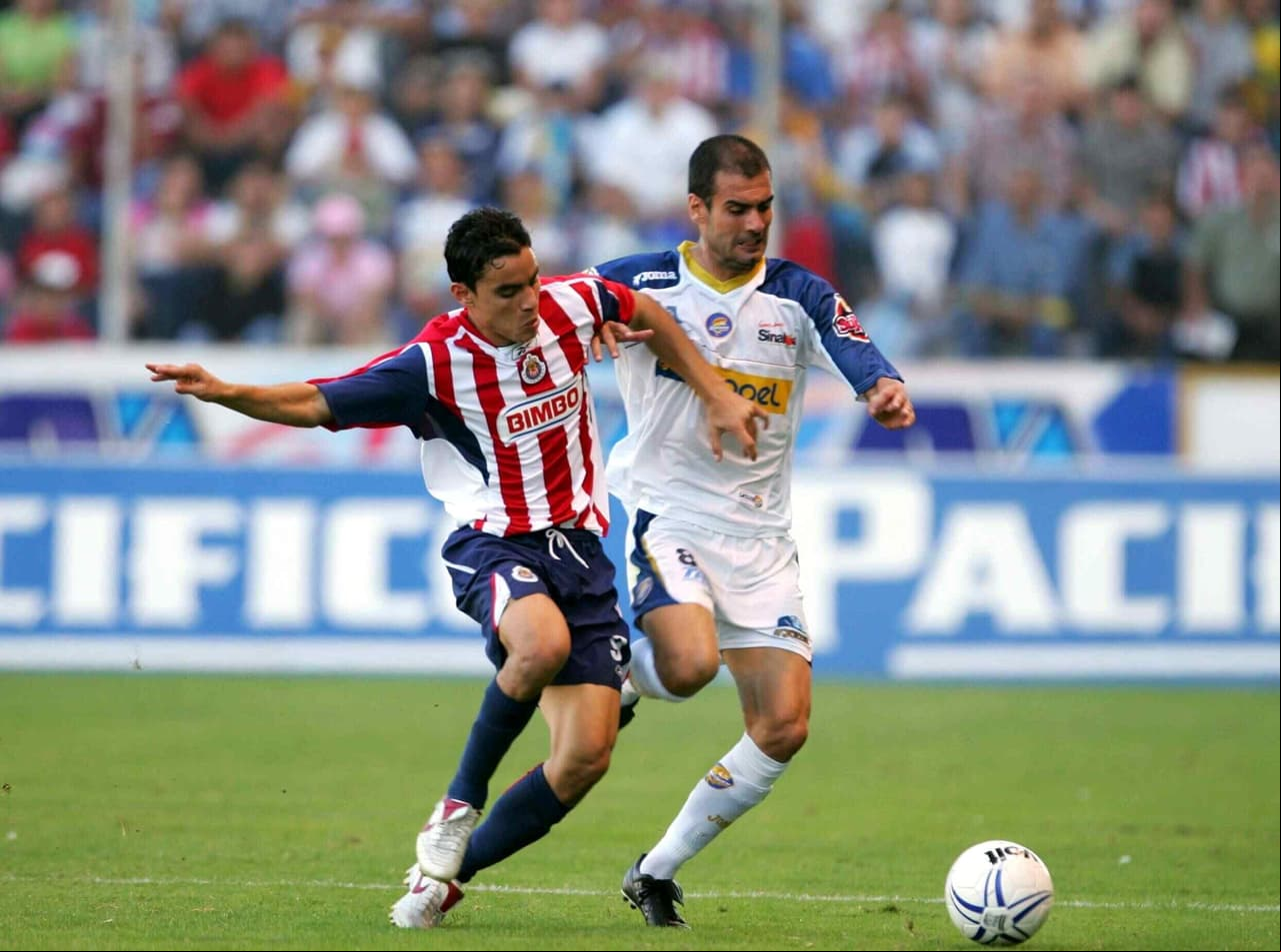 El mediocampista español 
<b>Pep Guardiola</b> se retiró en México en 2006 tras jugar seis meses con Dorados de Sinaloa y de militar en el Al-Ahli SC, Roma, Brescia y Barcelona.