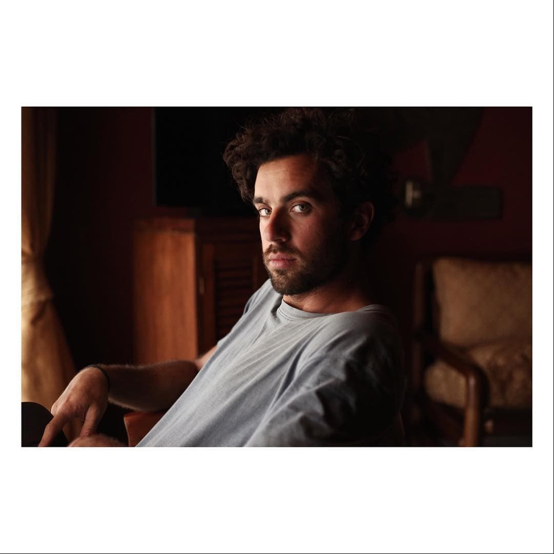 Ya sea en cine, series o telenovelas, José Pablo ha mostrado el gran talento que tiene a través de los años, sumando nuevos personajes y retos a su carrera profesional.