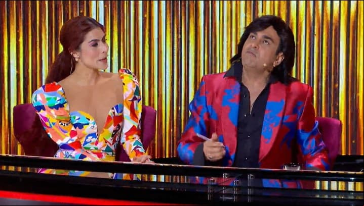Uno de los momentos más divertidos fue cuando Albertano jugó con María León y la confundió con Laura León, algo que la cantante tomó con humor.