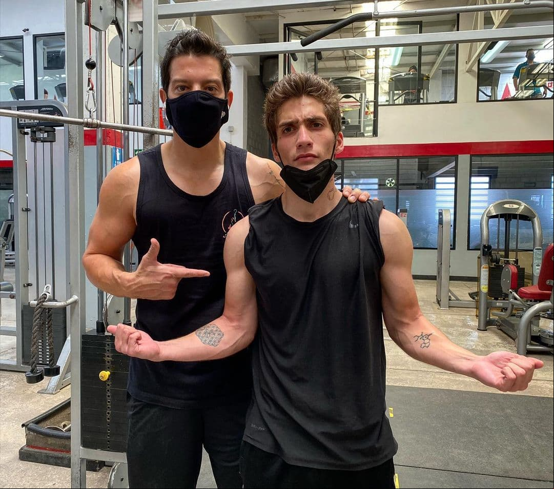 Yahir comparte que su hijo dejó OnlyFans por esta razón