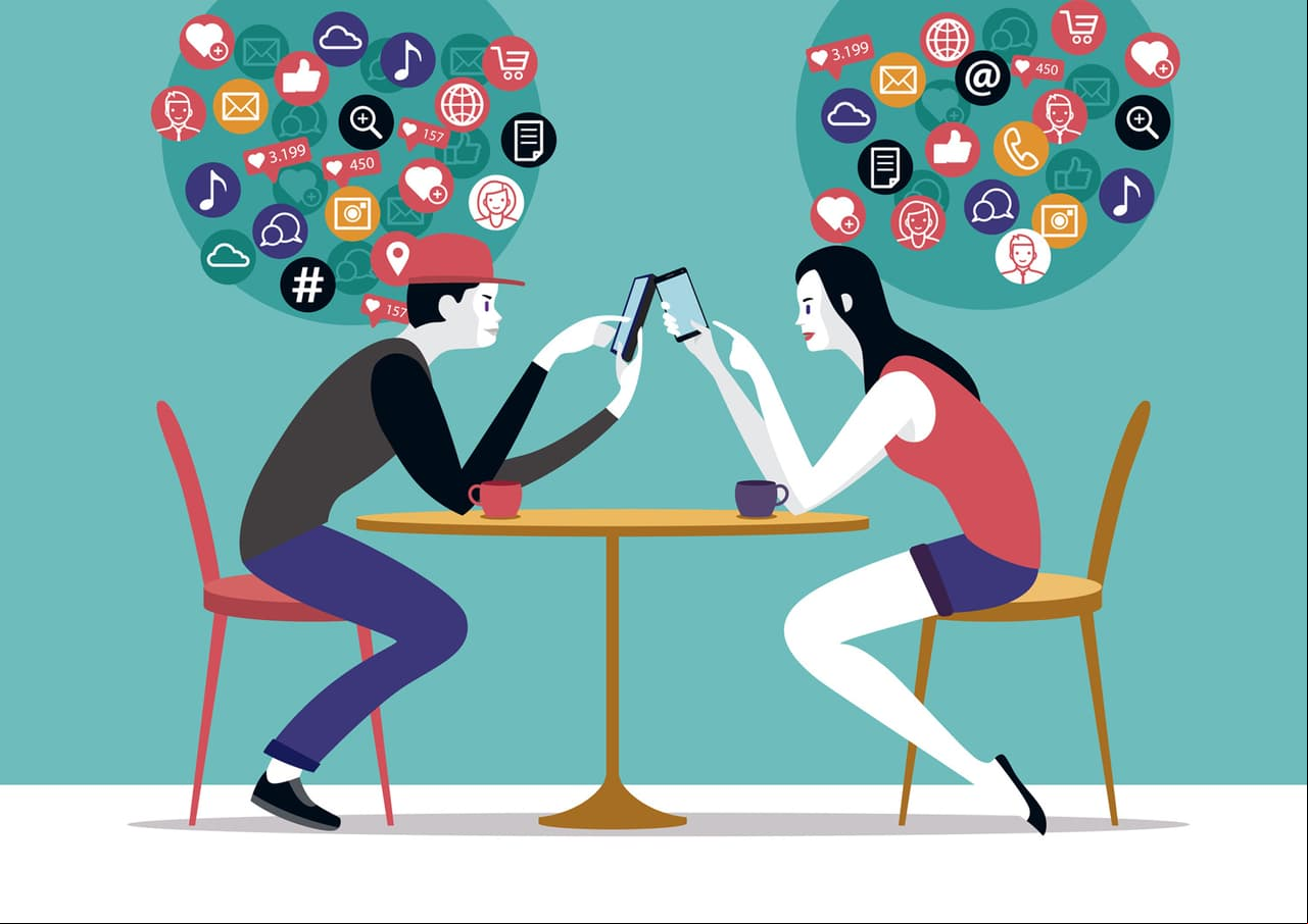 Conoce los errores que suelen cometer las parejas en redes sociales