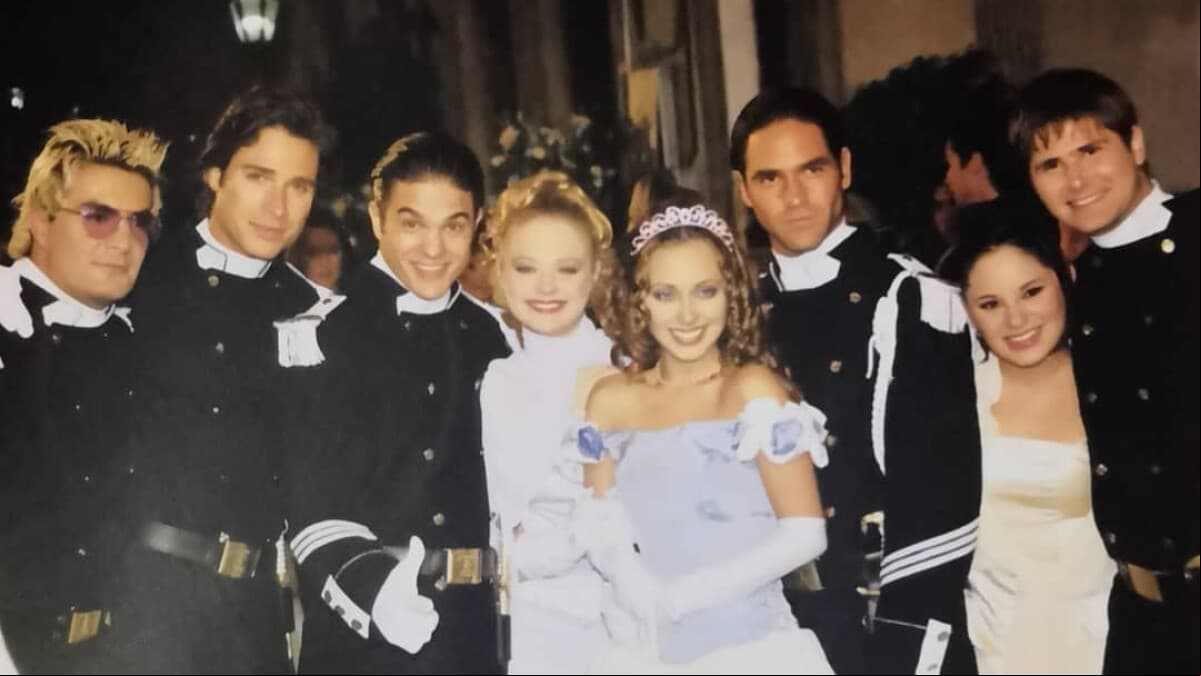 Protagonistas de “Primer amor… a 1000 x hora” se reencuentran en “Mi Secreto”