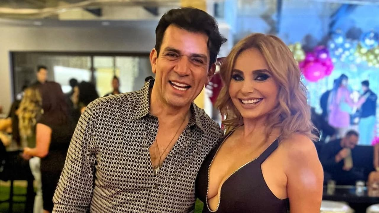 Jorge Salinas y Elizabeth Álvarez