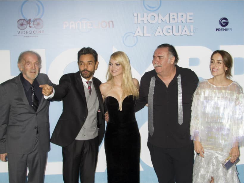 Eugenio Derbez y Anna Faris junto a Cecilia Suárez, Jesús Ochoa y Fernando Luján presentaron en la Ciudad de México 'Hombre al agua'