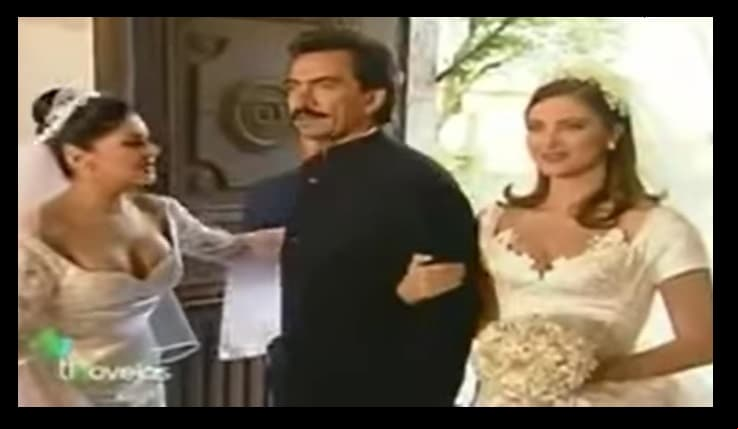 En 1996, Itatí encarnaría a la hija de Joan Sebastian en el melodrama ‘Tú y Yo’. Una de las escenas más polémicas es cómo la tierna ‘Casandra’ (Itatí) se casaría con ‘Ricardo’ (Francisco Gattorno). No obstante, su hermana ‘Alicia’ (Lola Merino) llega vestida de novia para arruinar el emblemático momento.