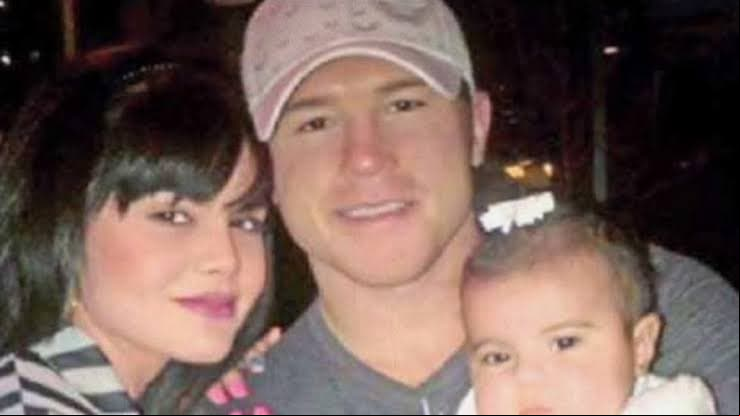 Muchos años después, el boxeador volvió a convertirse en padre de una niña junto a la modelo Valeria Rubí Quiroz, con quien mantuvo una relación entre 2012 y 2014.