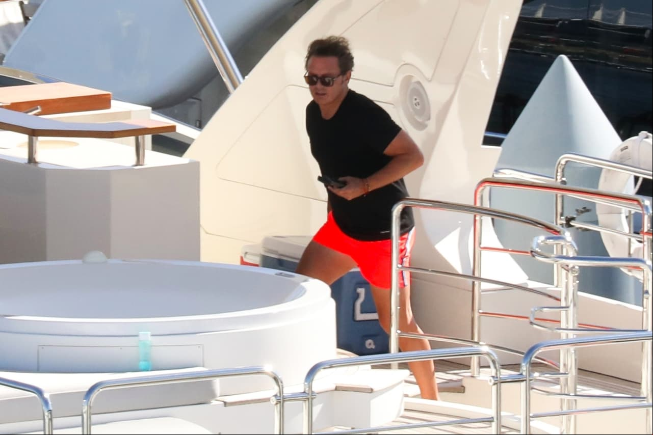 Mhoni Vidente asegura que Luis Miguel está embrujado